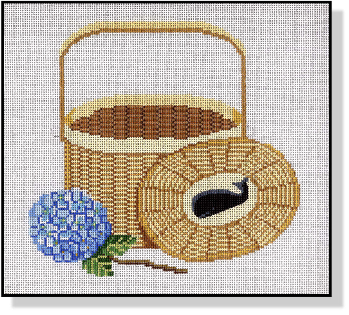 Nantucket Basket With Cover Hydrangeas