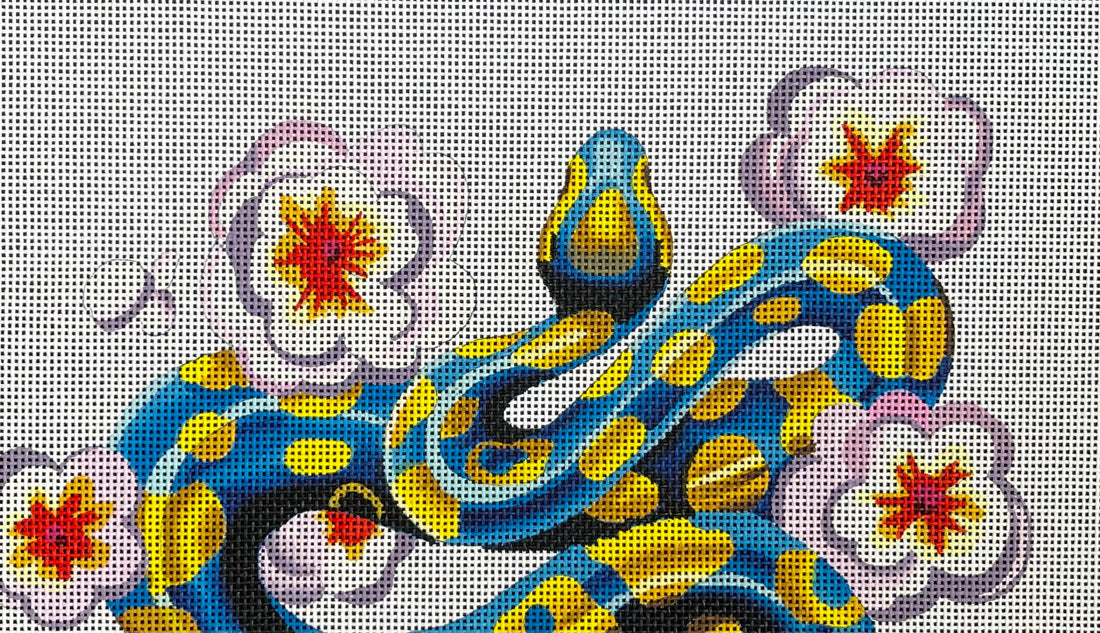 Blue Snake W Flowers 12X7 13 M