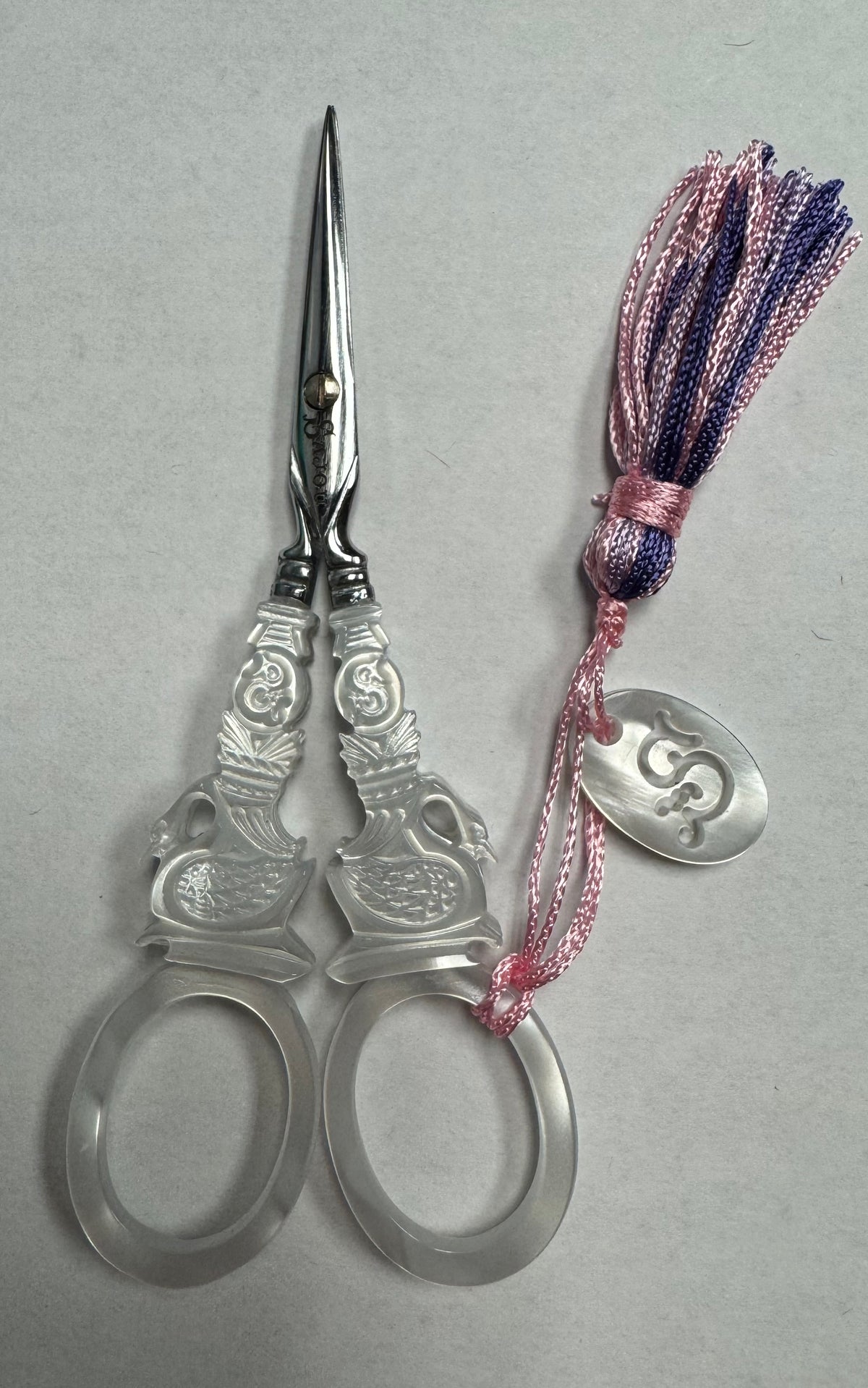 Mother of Pearl Swan Embroidery Scissors