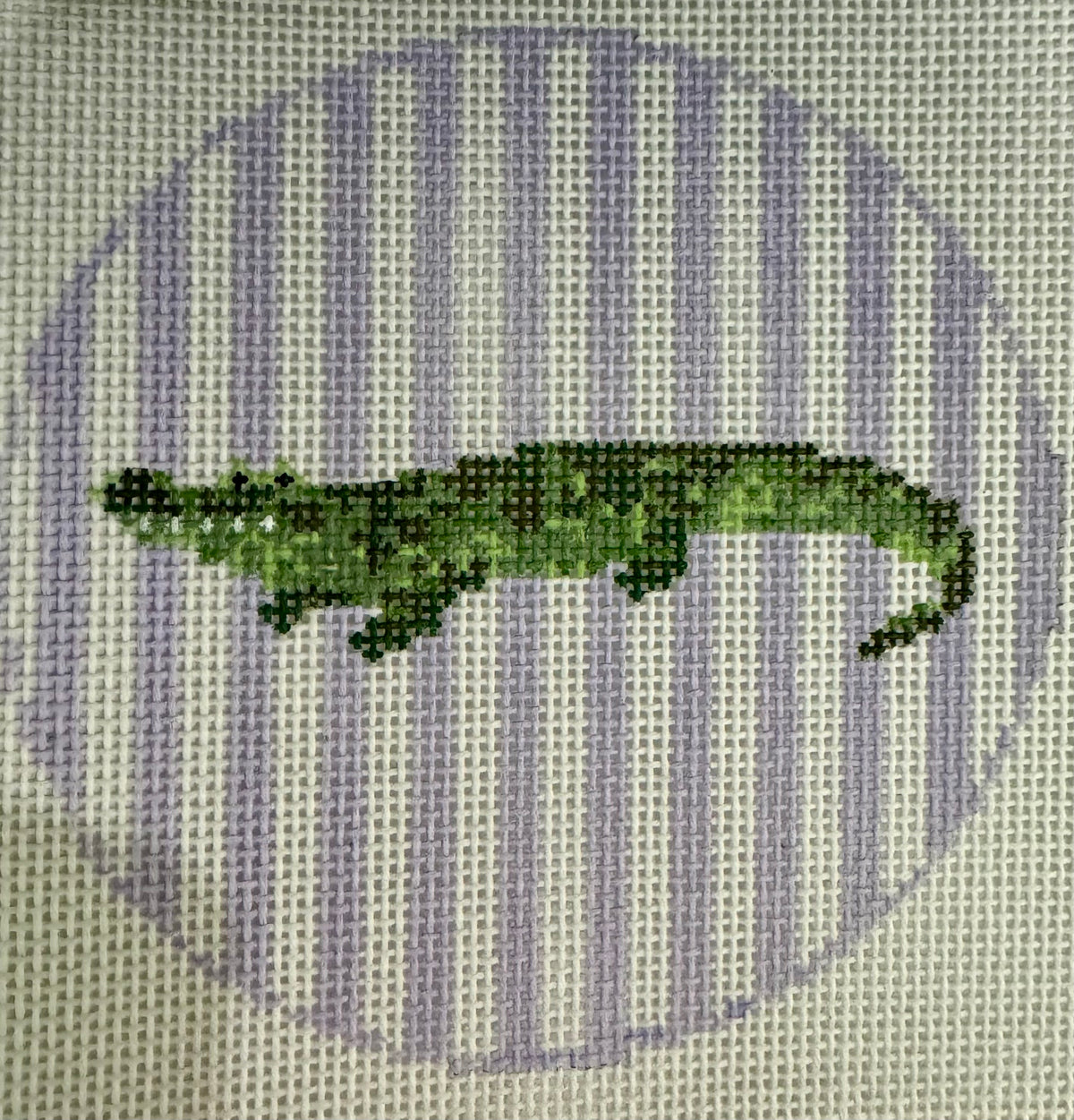 Striped Alligator Round