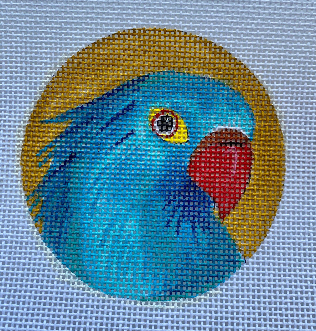 Blue Parrot 3 Round