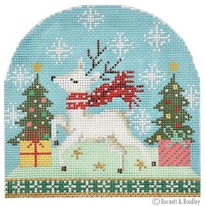 Reindeer w/ Scarf Snow Globe